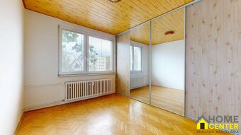 NA PREDAJ ZREKONŠTRUOVANÝ 3 IZBOVÝ BYT S BALKÓNOM, UL. DAMJA - 5
