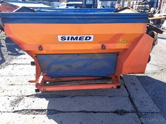 Posypová nástavba Sypač Simed Svs 1.0E - 5