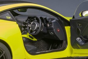 Aston Martin Vantage 2019 – 1:18 AUTOart - 5