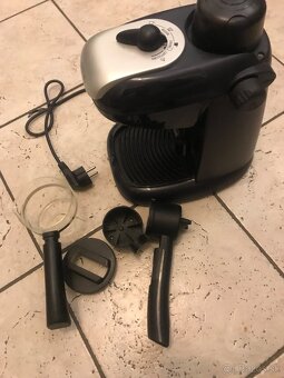 Pakovy kavovar De Longhi - 5