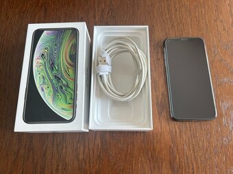 Predám Iphone XS 64GB čierny - 5
