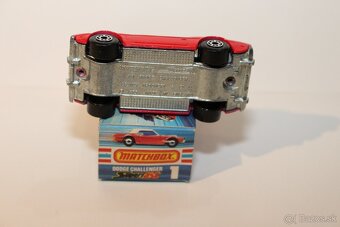 Matchbox SF Dodge challenger - 5