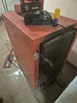 Liatinový kotol / pec - 5