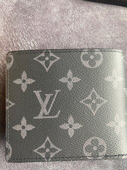Čierna Louis vuitton peňaženka - 5