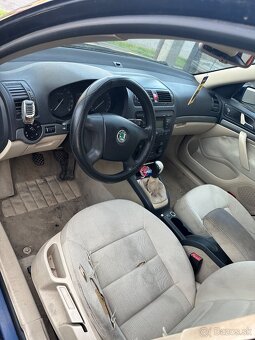 Skoda Octavia - 5