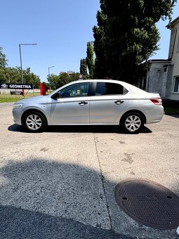 Peugeot 301 - 5