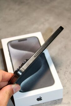 iPhone 15 pro Titanium, 128 gb - 5