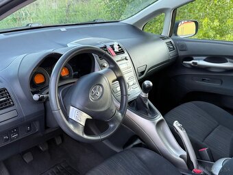 Toyota Auris 1.6 91KW - 5