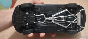 Lexus 1/18 ford Mustang 1/24 - 5