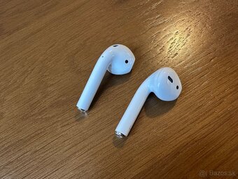 Apple AirPods 2. generácie - 5