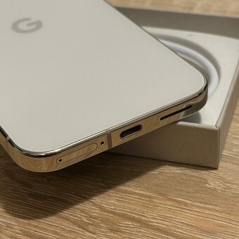 Google Pixel Pro 9 XL 512gb stav nového - záruka 12/26 - 5