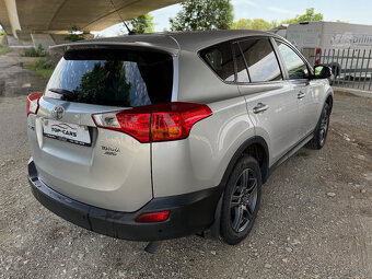 Toyota RAV4 2.2 l D-4D Premium 4x4 - 5