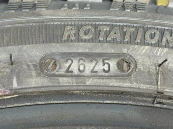 225/40 R18 - 5