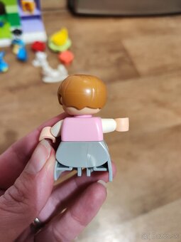 Lego Duplo 10992 - Zábava v škôlke - 5