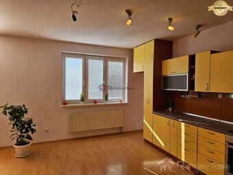 Priestranný 3 izb. byt priamo v centre Liptovského Mikuláša - 5