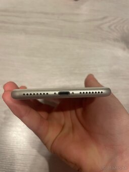 Iphone 8+ - 5