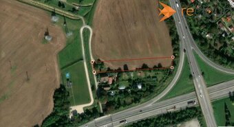 Investičná príležitosť – Pozemok na predaj v strategickej lo - 5