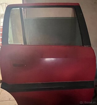 Vsetko komplet za 100e Opel Zafira A cervena - 5