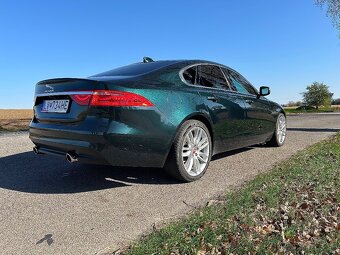 Jaguar XF - 5