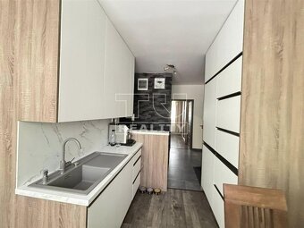 Na predaj štýlovo zrekonštruovaný 2-izbový byt – Poprad,... - 5