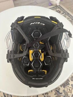 Predám hokejovú prilbu CCM Tacks 310 - 5