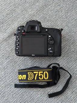 Nikon D750 - 5