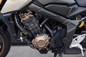 Honda CB650R Neo sports cafe ABS TC - 70 kw moznost 35 kW - 5