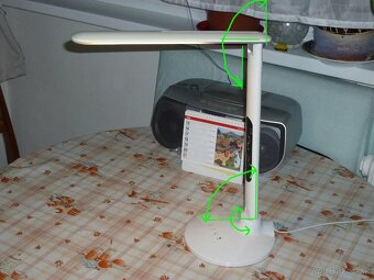 Predám stolnú LED lampu s hodinami - 5