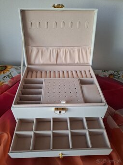 Šperkovnica nová uzamykateľná - 5