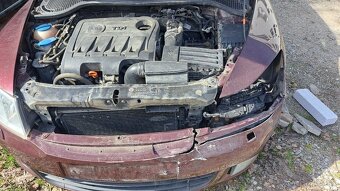 Predám havarované ale pojazdné auto - 5