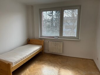 2-izbový byt v príjemnej zelenej lokalite mesta - 5