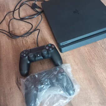 Playstation 4 Sony - 5