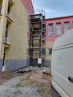 Haly, garáže, dielne - 5