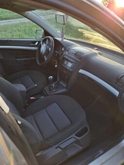 Škoda Octavia 2 - 5
