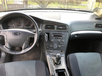 Volvo V-70 - 5