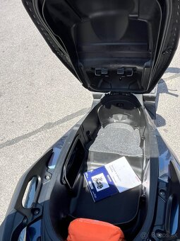 Honda Forza 300 - 5
