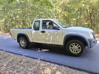 ISUZU D MAX 2,5 TD 4X4 100KW ŤAŽNÉ 3000 KG - 5