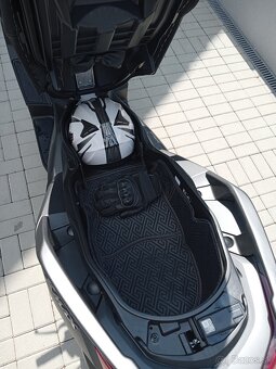 Yamaha xmax 125 - 5