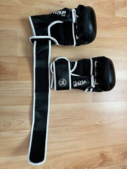 MMA rukavice VENUM Challenger sparing - black - 5