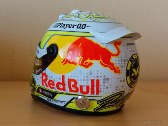 Max Verstappen 2023 Red Bull VC Las Vegas F1 prilba 1:2 - 5