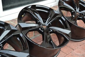 5x112 R19 Hlinikove disky Original Cupra Ateca - 5