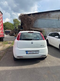 Fiat Grande Punto - 5