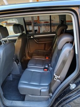 Volkswagen Touran 2.0 2014, 81kw - 5