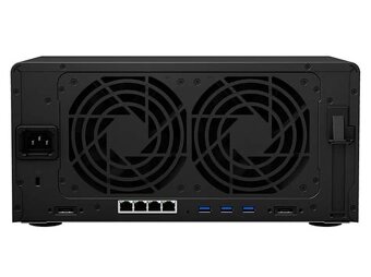 Synology DS1819+ s E10M20-T1 a DX517 - 5