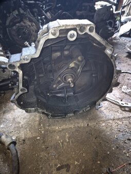 Predám manuálnu 6q prevodovka pre 2.0tdi 103/125kw VW GROUP - 5