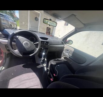 Renault thalia 2010 - 5