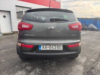 Kia Sportage 2.0 CRDi AWD - 5