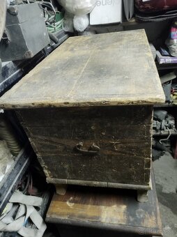 Drevená truhlica / stará drevená komoda - 5