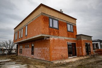 Pinky Real - Sny niekedy menia adresu –ktorá čaká na vás - 5