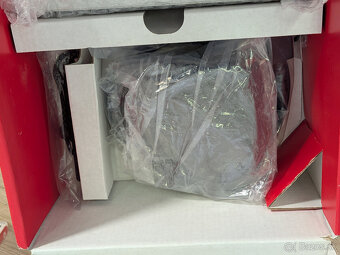 Nintendo Switch OLED, hra FIFA 23 - 5